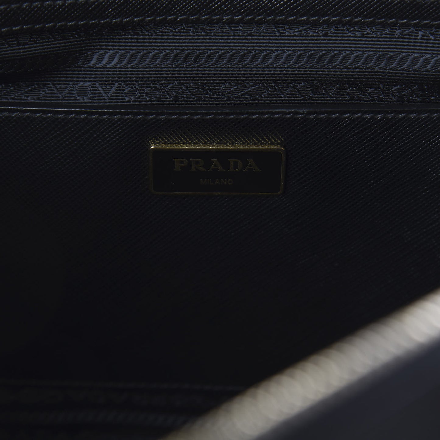 Saffiano Large Galleria Double Zip Tote Black