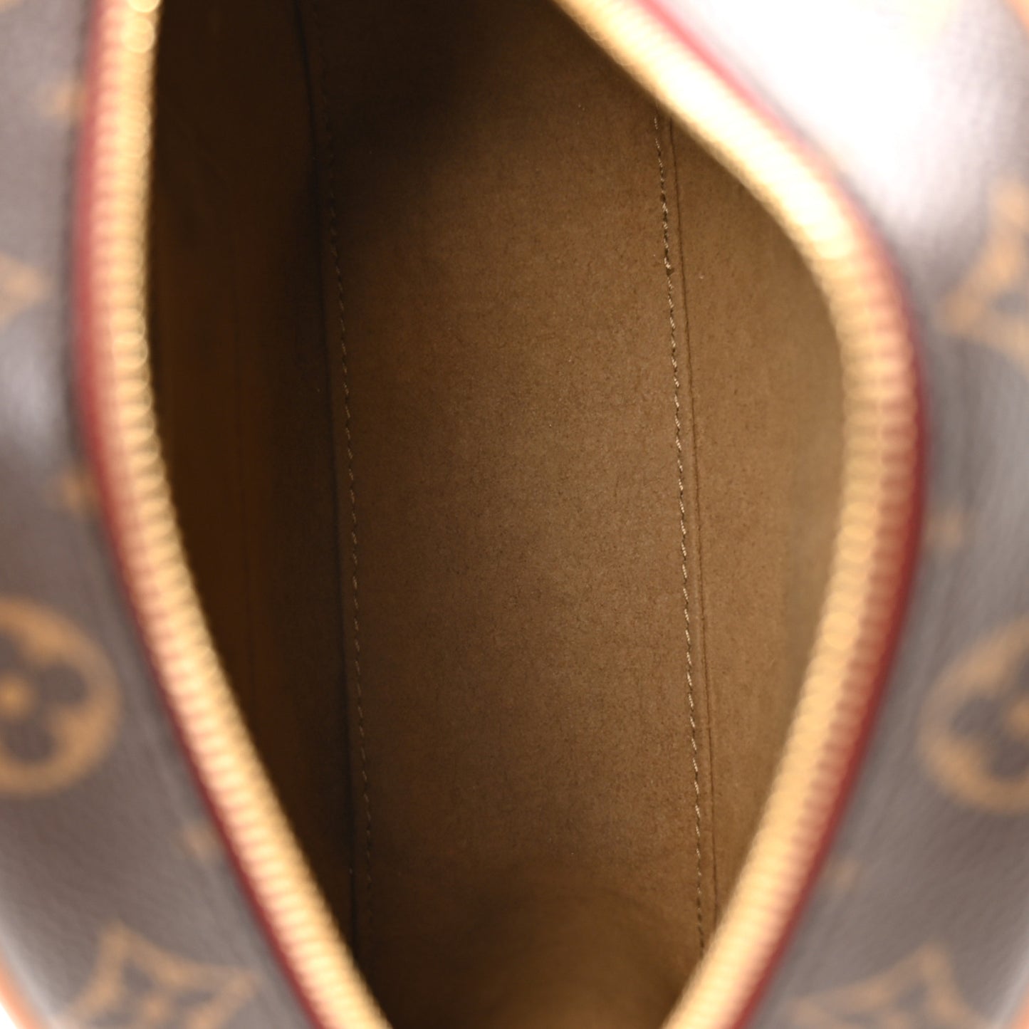 Monogram Boite Chapeau Souple MM