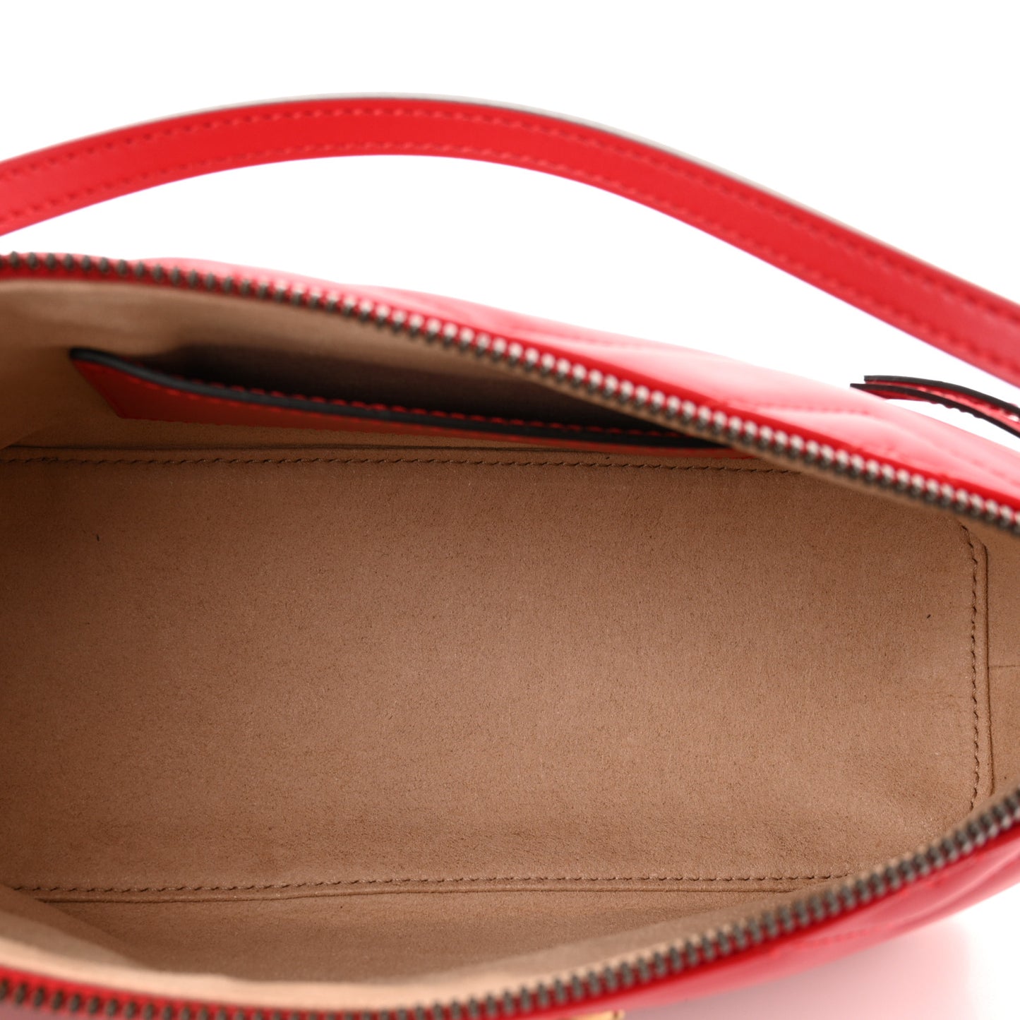 Calfskin Matelasse Chevron GG Marmont Sling Shoulder Bag Rosso