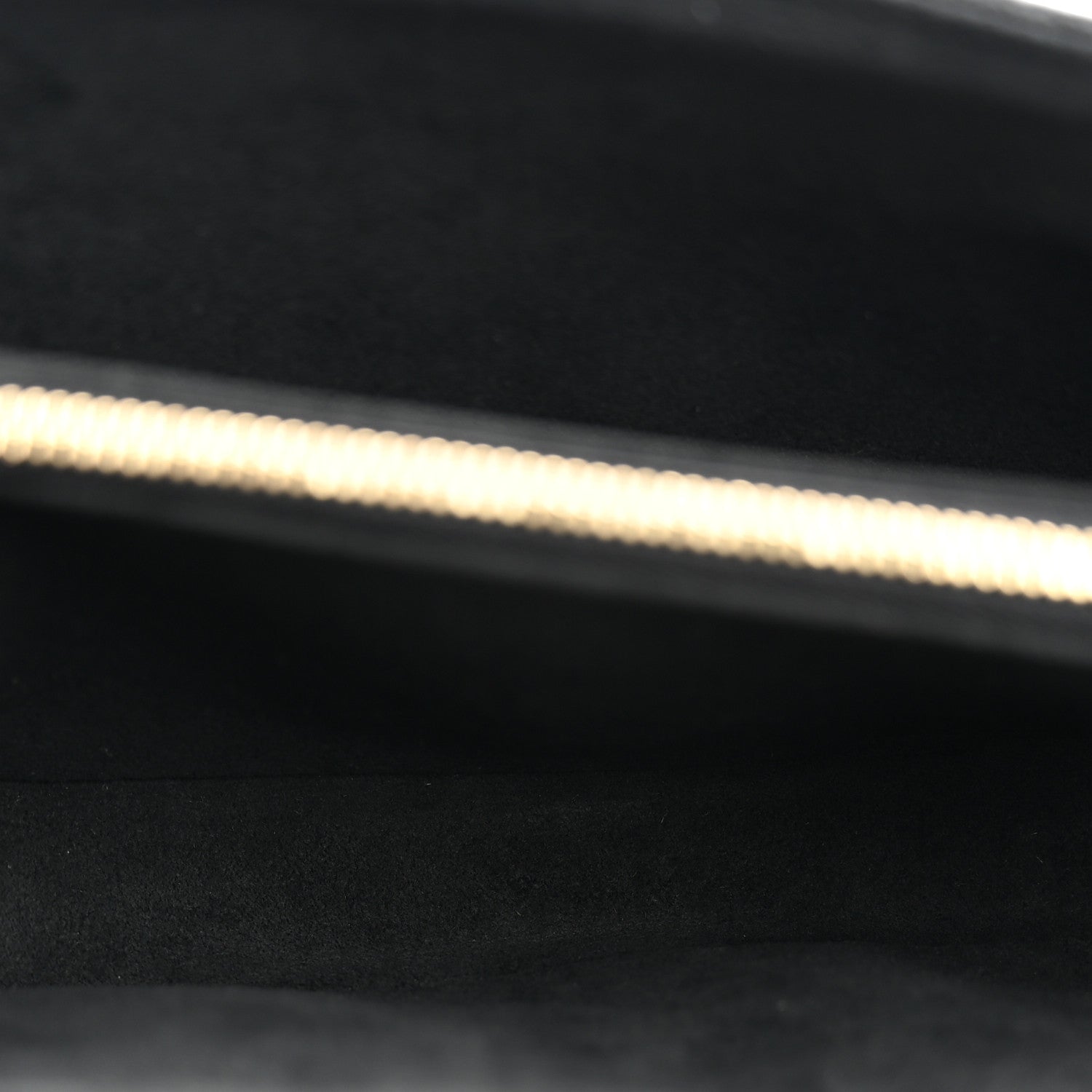 Louis Vuitton Empreinte Monogram Giant Pochette Metis East West Black Beige 5 of 9