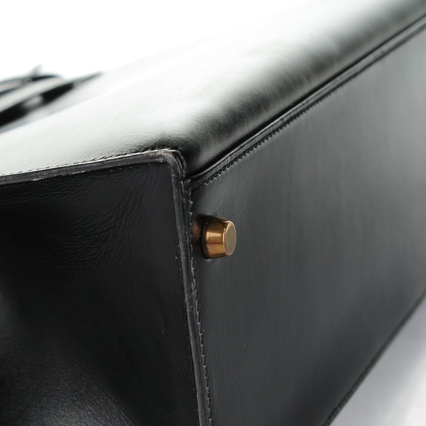 Box Kelly Sellier 28 Black