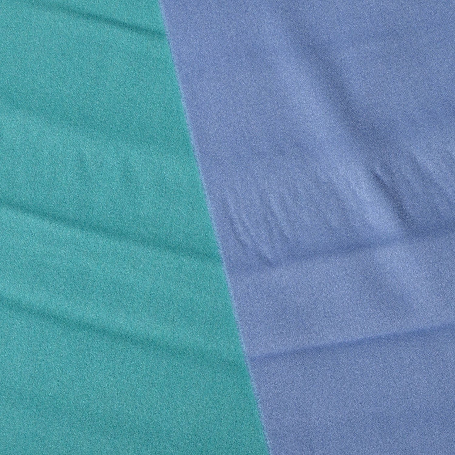 Hermes Cashmere Reversible Evelyne Scarf Bleu Ciel and Vert Menthe 4 of 6