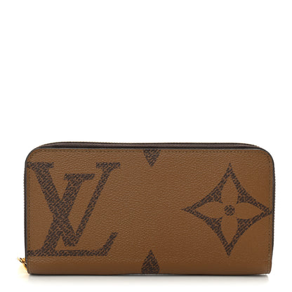 Louis Vuitton Reverse Monogram Giant Zippy Wallet 1 of 8