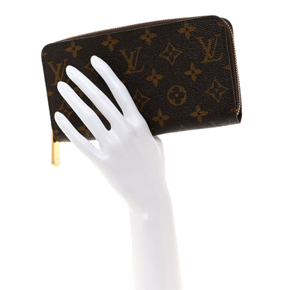 Louis Vuitton LOUIS VUITTON Monogram Zippy Wallet 2 of 8