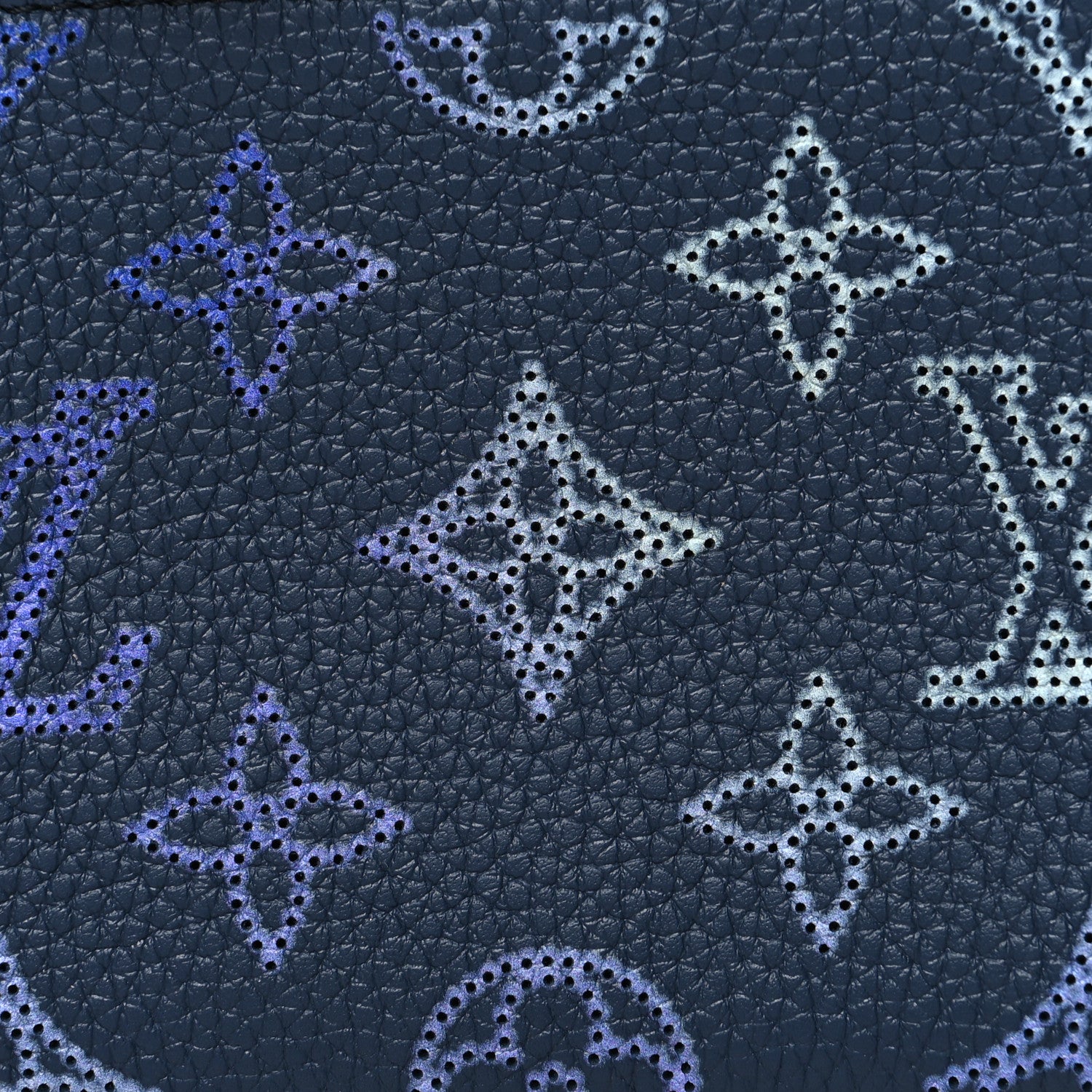 Louis Vuitton Mahina Flight Mode Key Pouch Bleu Marine 7 of 7