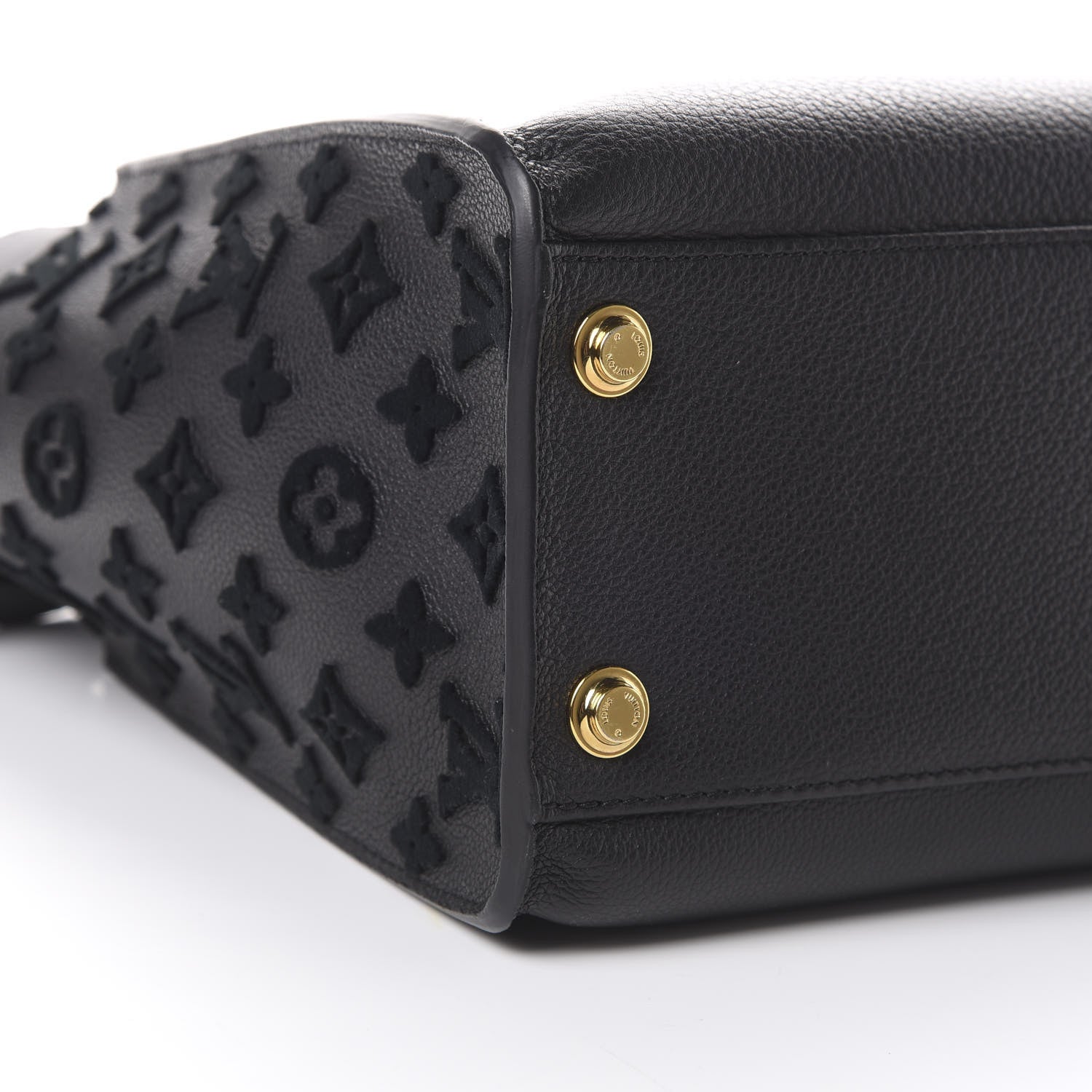 Louis Vuitton Calfskin Monogram Tufting On My Side Black 17 of 19