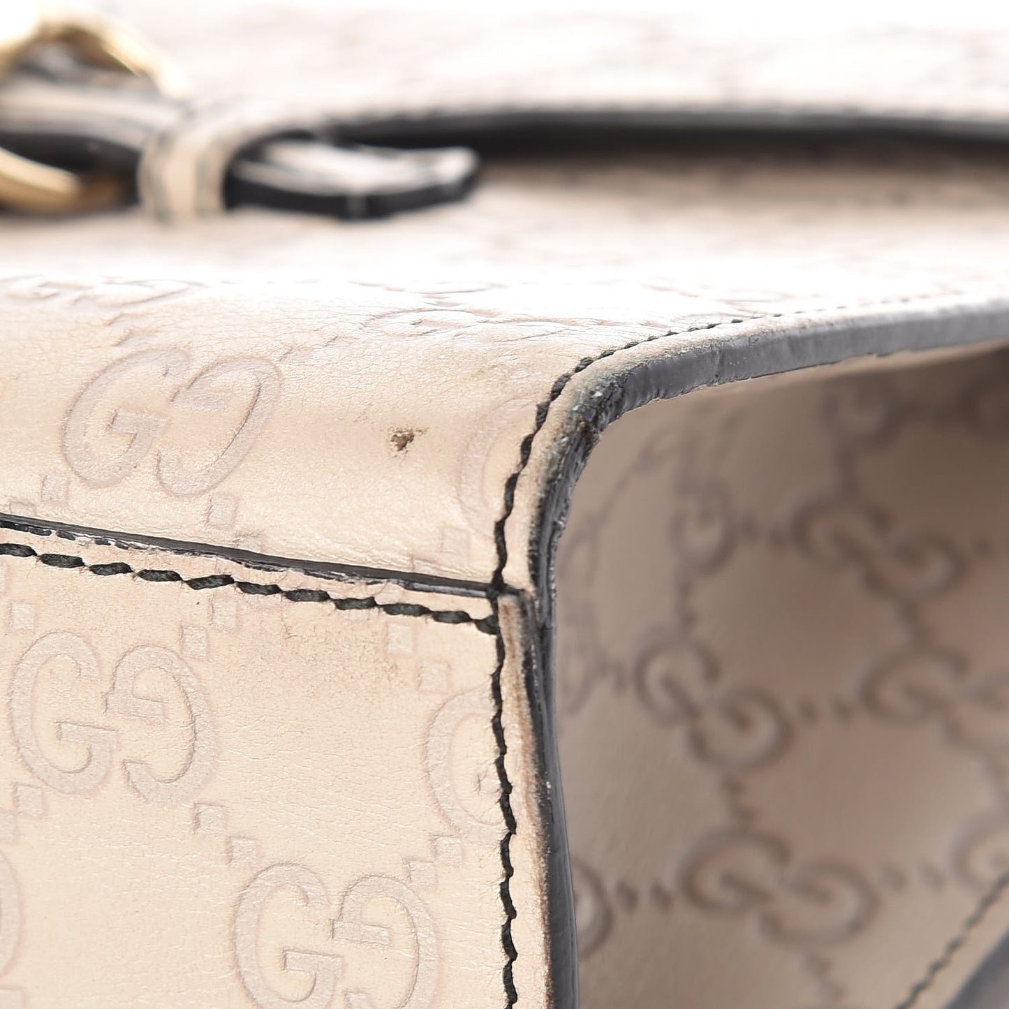 Guccissima Signature Medium Emily Chain Shoulder Bag Mystic White