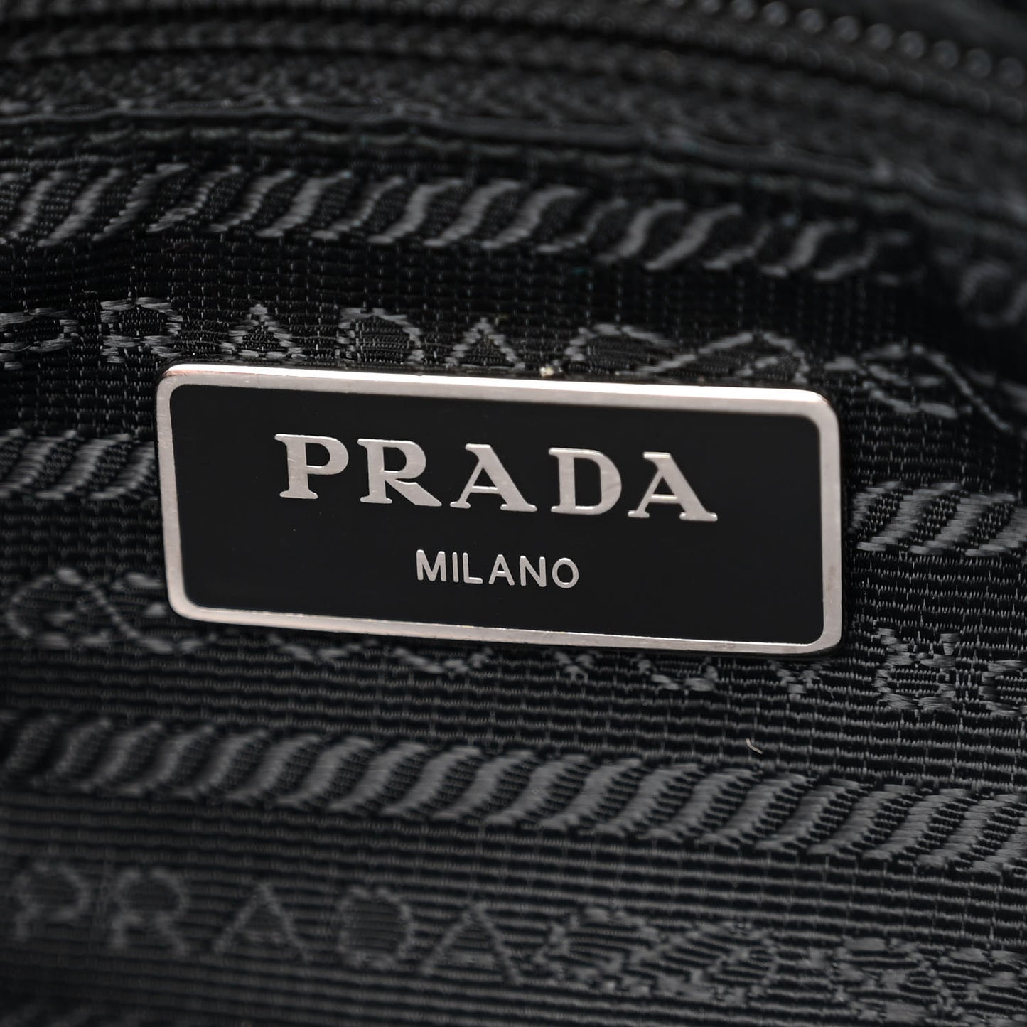 Tessuto Nylon Messenger Bag Black