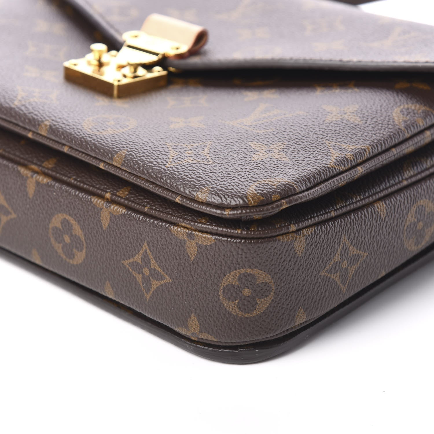 Louis Vuitton Monogram Pochette Metis 7 of 8