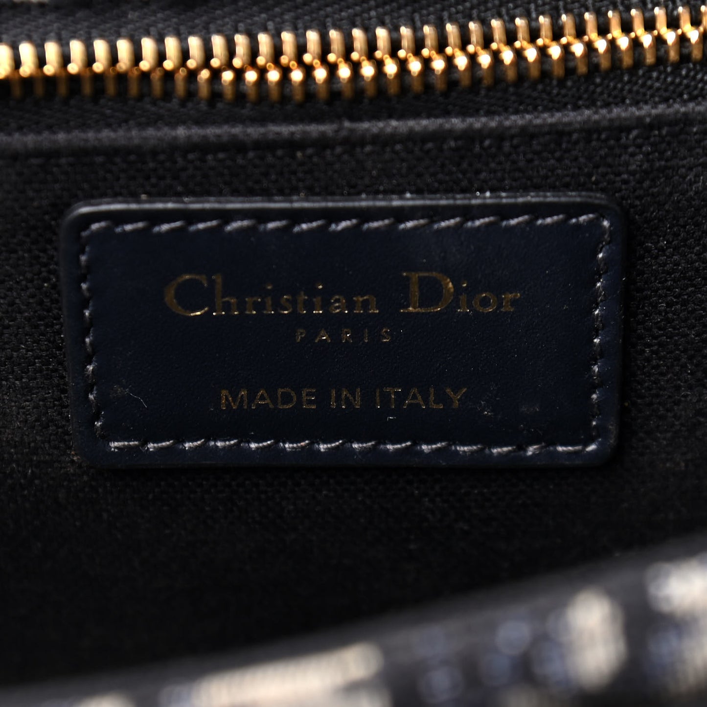 Oblique 30 Montaigne Chain Pouch Blue
