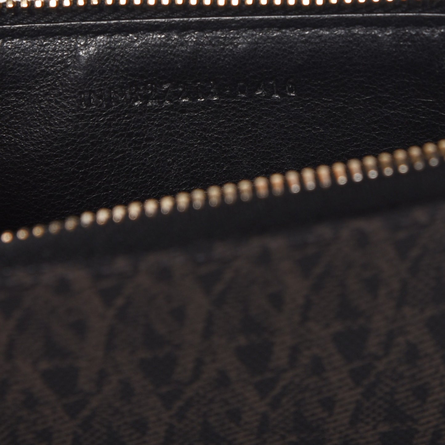 Classic Toile Monogram 4 Fragments Zip Pouch Black