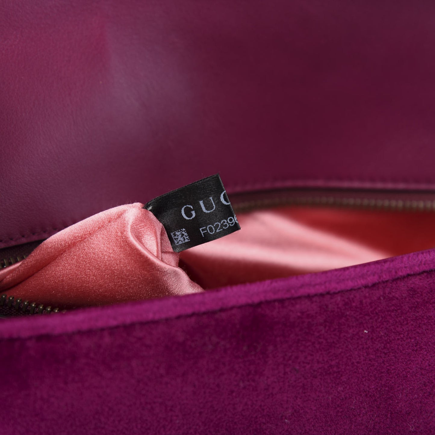 Velvet Matelasse Small GG Marmont Shoulder Bag Fuchsia Violet Cyclamen
