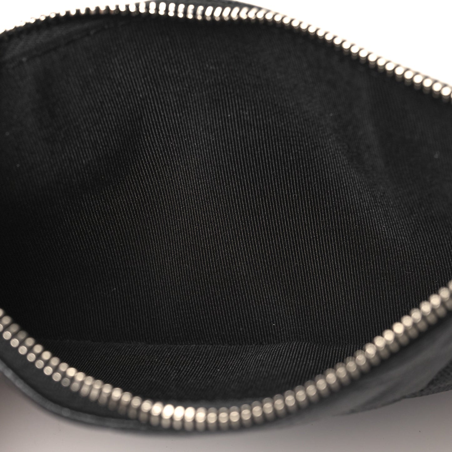 Iridescent Caviar Quilted Classic Zip Pouch Black
