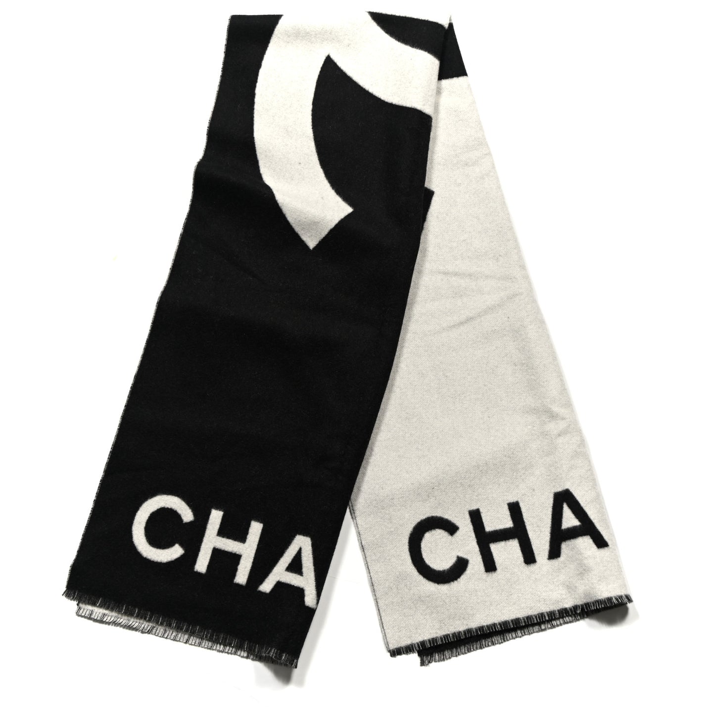 Cashmere CC Fringe Stole Black White