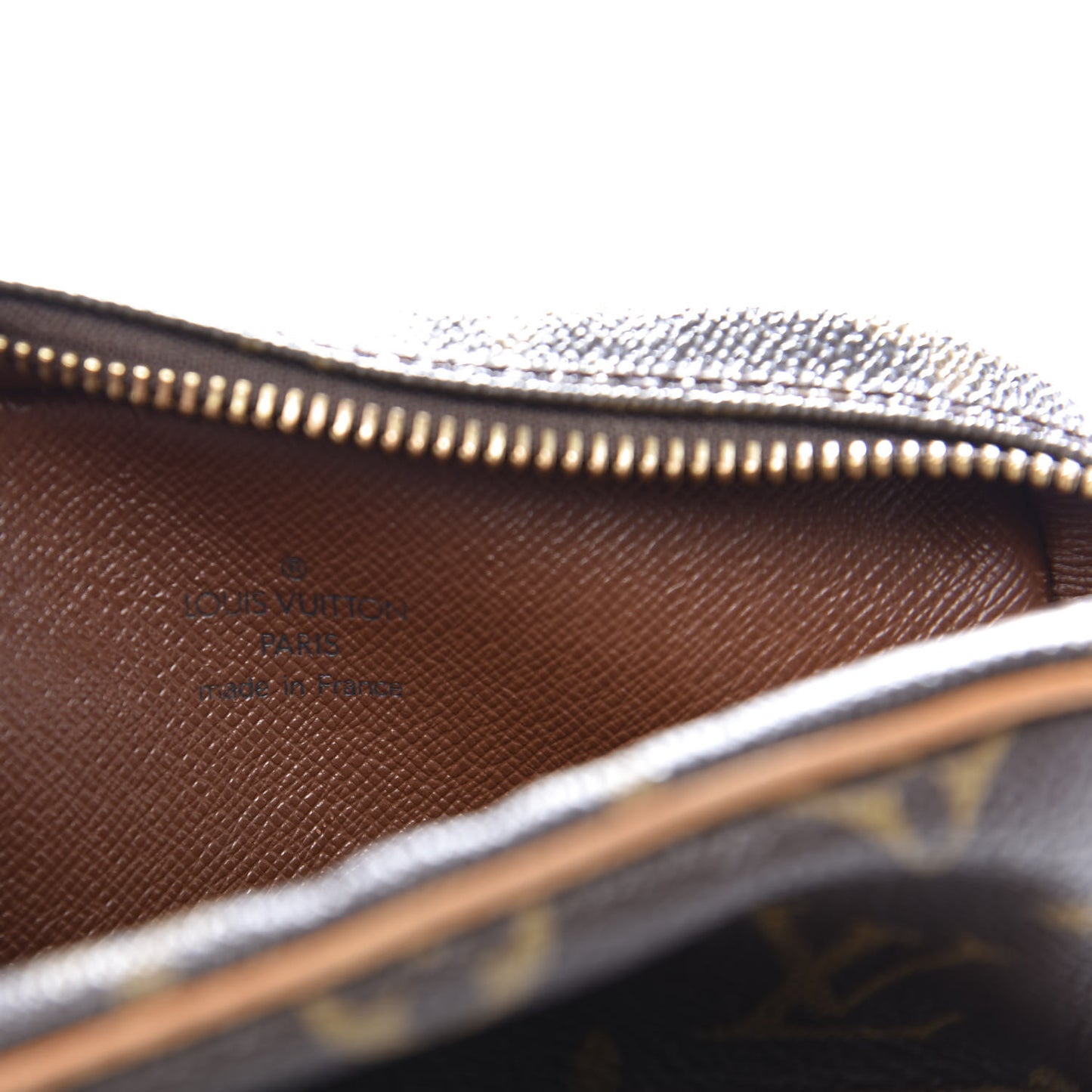 Monogram Amazone