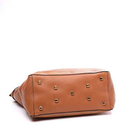 Valentino Garavani Grained Calfskin My Rockstud Soft Tote Light Cuir 3 of 11