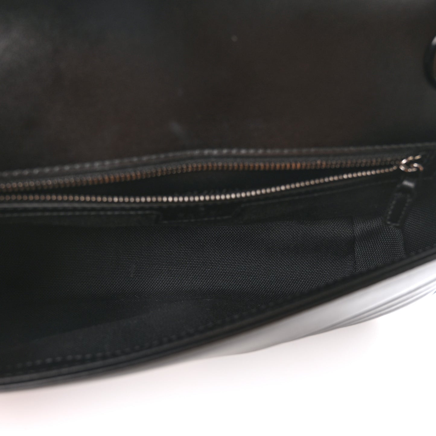 Calfskin Matelasse Monochrome Small GG Marmont Shoulder Bag Black