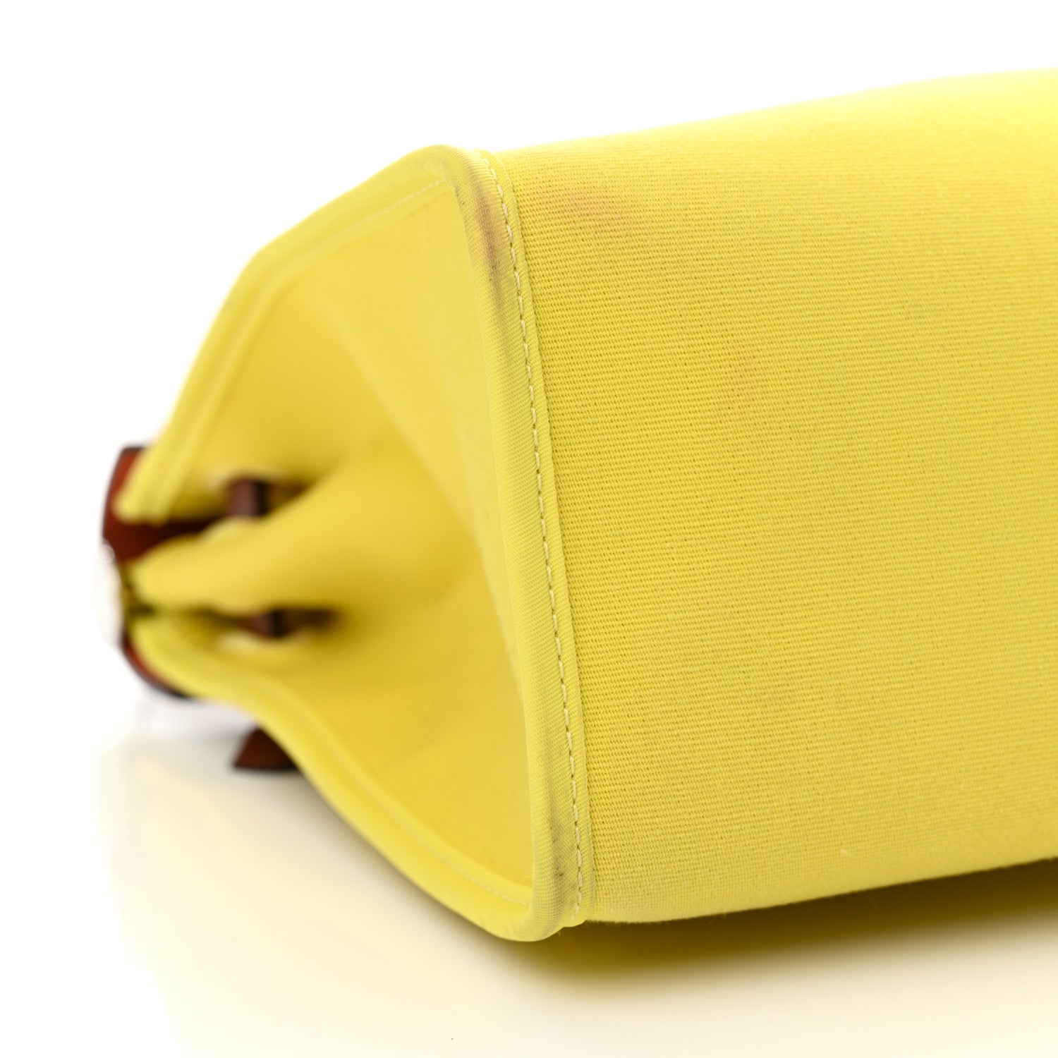 Hermes Vache Hunter Toile Herbag Zip 31 PM Lime Rouge H 10 of 17