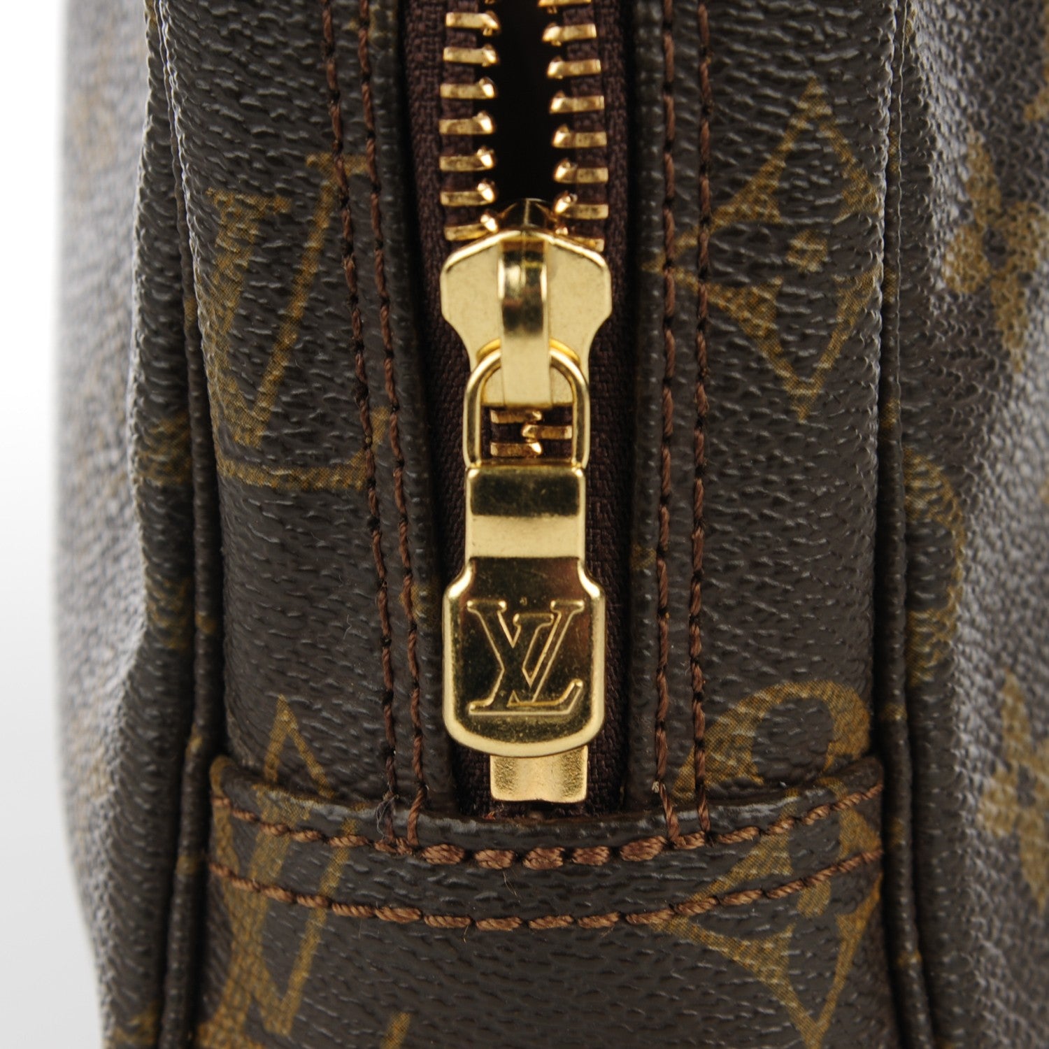 Louis Vuitton Monogram Trousse Toilette 23 9 of 10