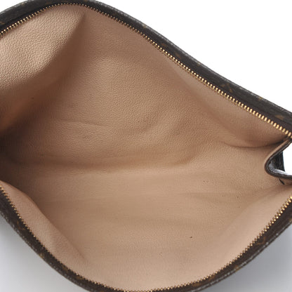 Louis Vuitton Monogram Toiletry Pouch 26 5 of 9