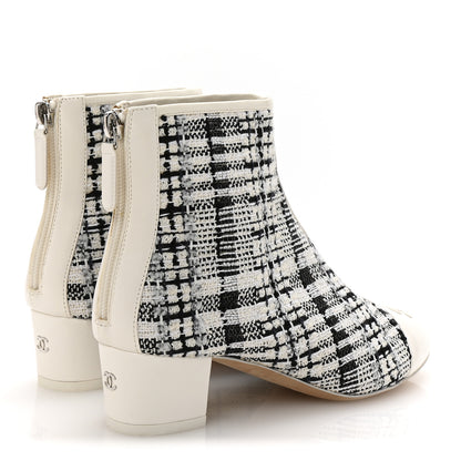Chanel Tweed Lambskin Cap Toe CC Short Boots 35.5 White Black 9 of 18