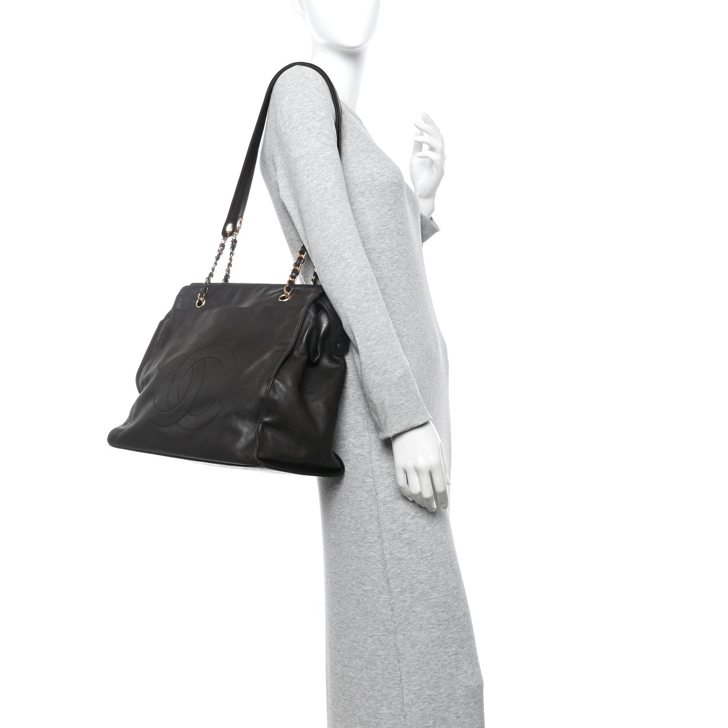 Chanel Lambskin CC Shoulder Bag Black 2 of 15