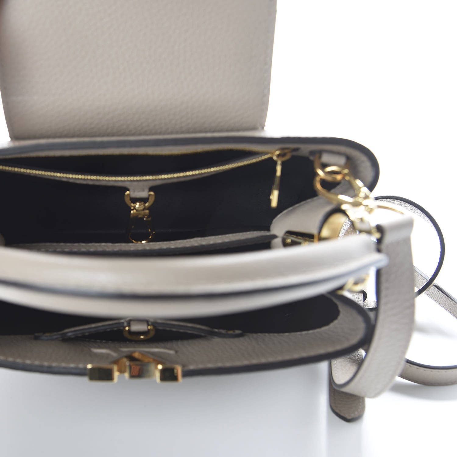 Louis Vuitton Taurillon Capucines BB Galet 5 of 9