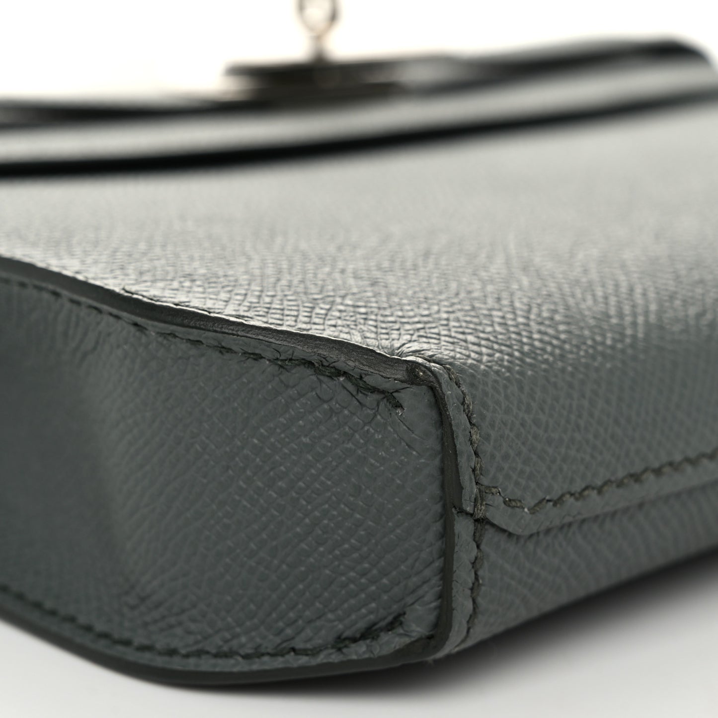 Epsom Kelly Depeches 25 Pouch Vert Amande
