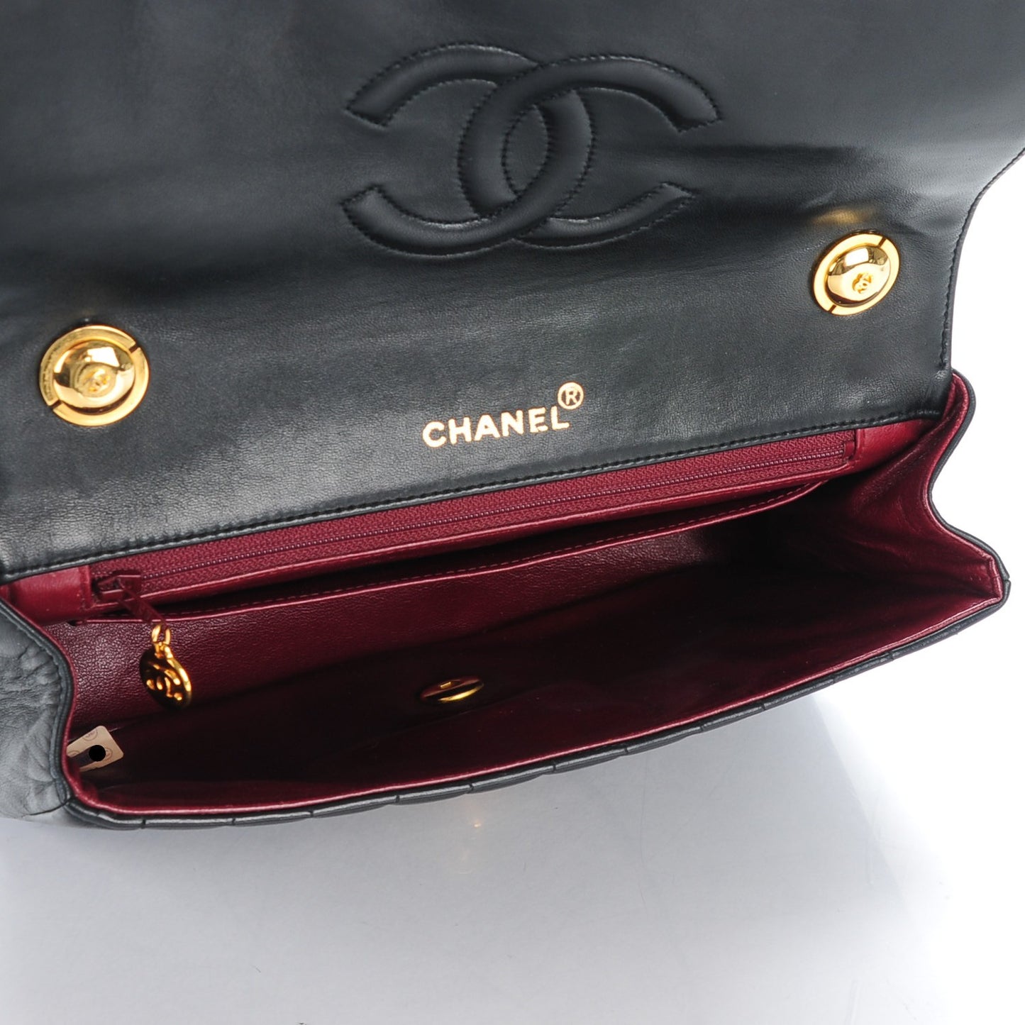 Lambskin Vertical Quilt Small Flap Black