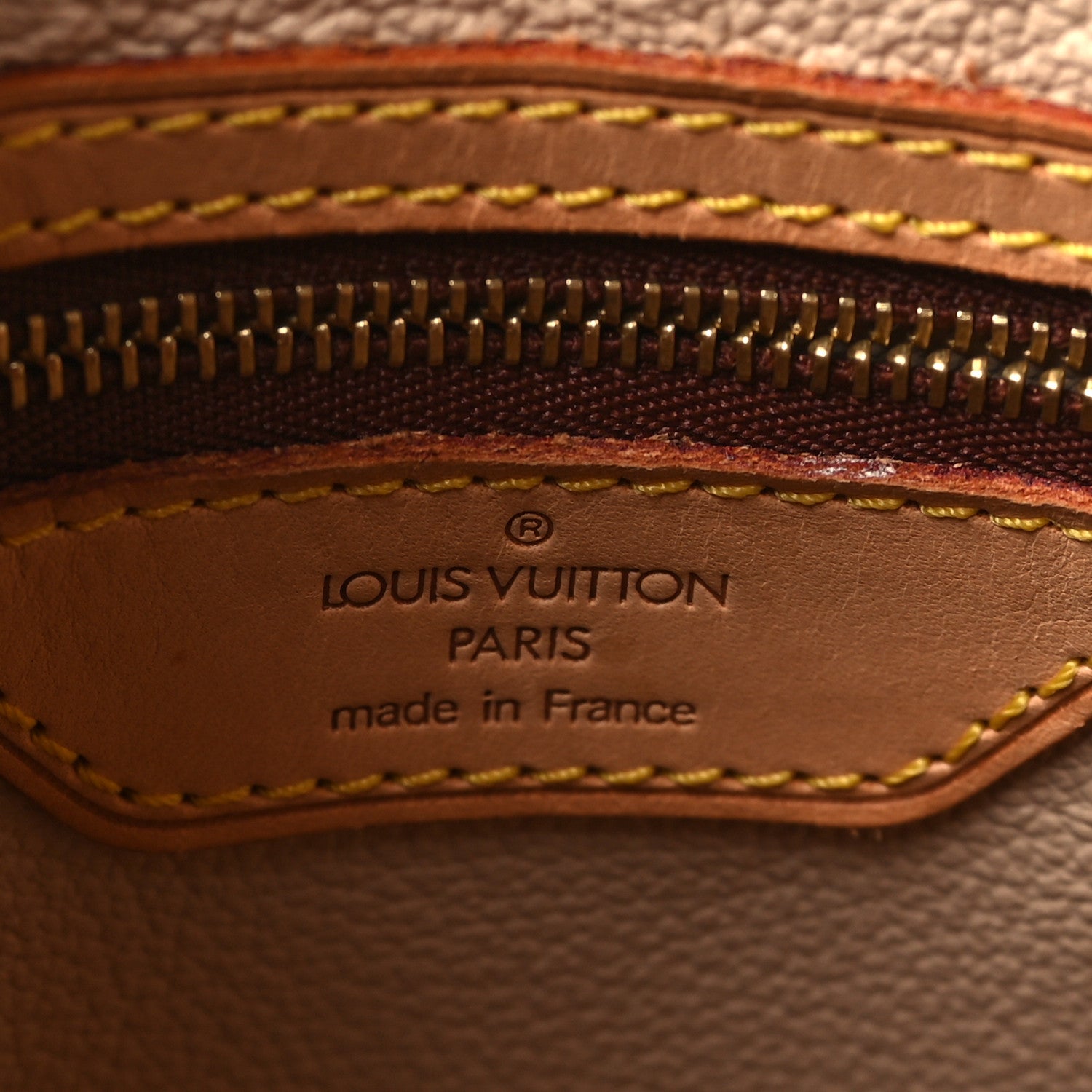 Louis Vuitton Monogram Petit Bucket 23 6 of 11
