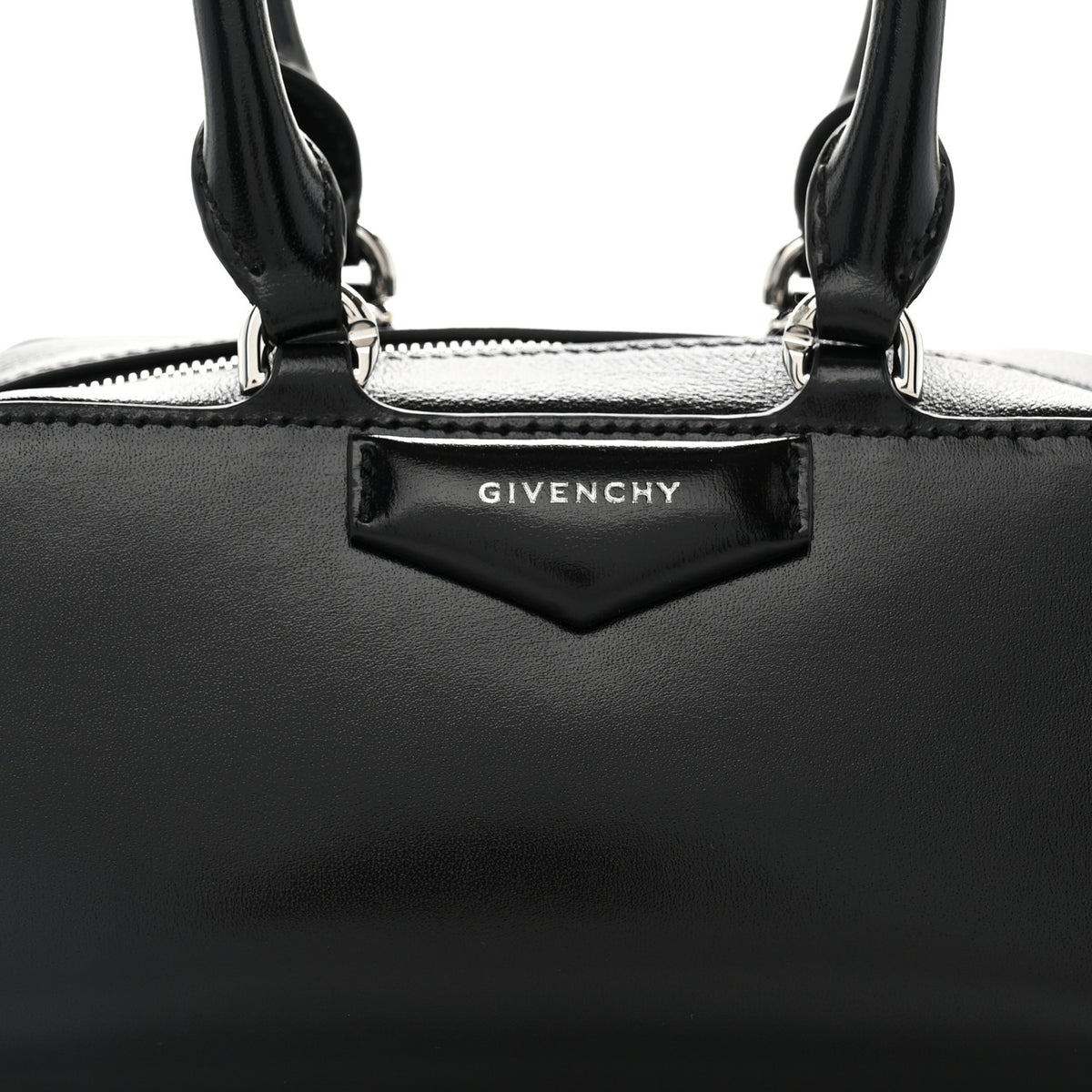 Box Calfskin East West Mini Antigona Black