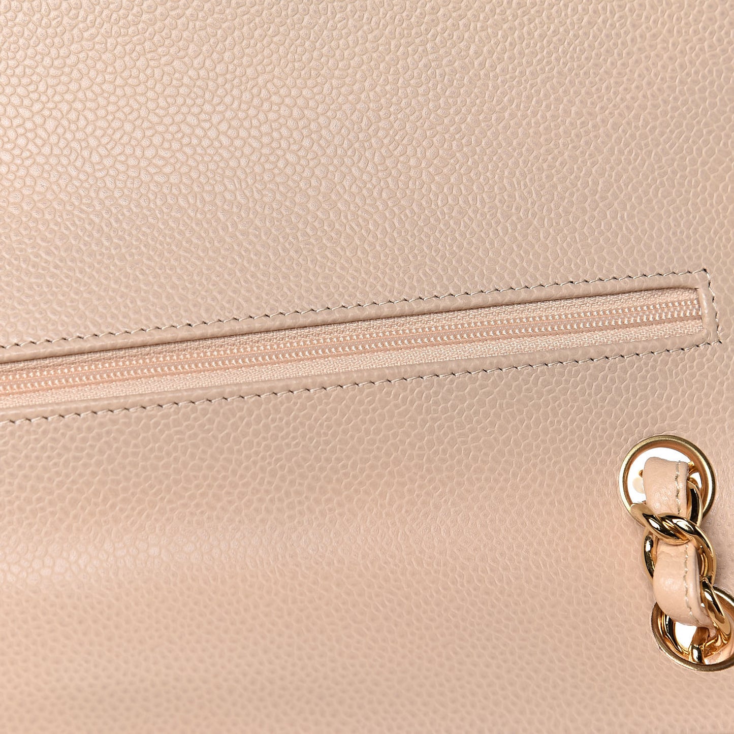 Caviar Quilted Jumbo Double Flap Beige Clair