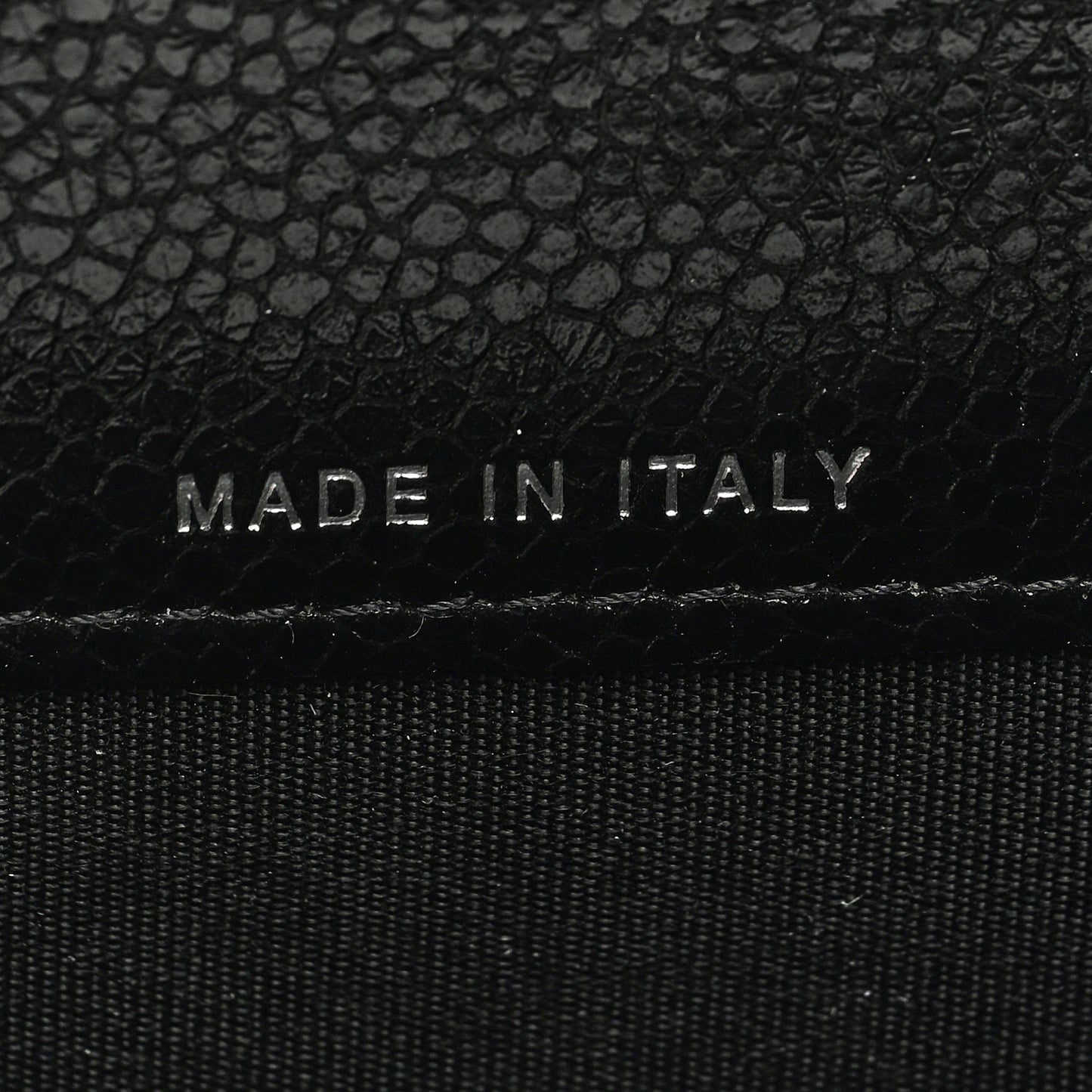 Caviar Quilted Incognito Flap Card Holder Black