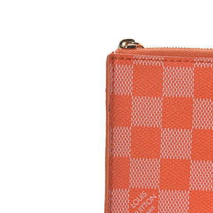 Louis Vuitton Damier Couleurs Element Clutch Piment 14 of 15