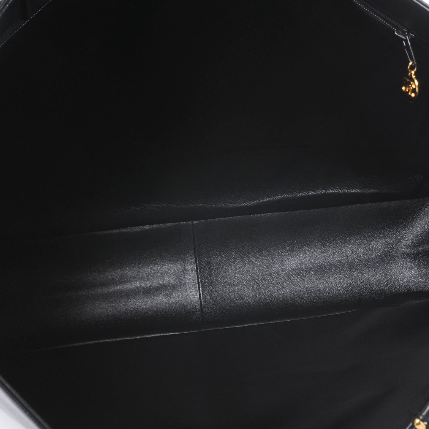Lambskin Jumbo Shoulder Bag Black
