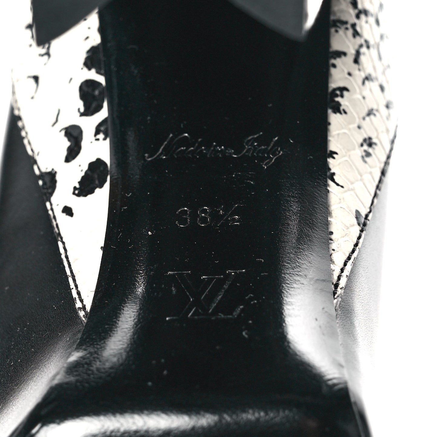 Calfskin Snakeskin Embossed Matchmake Pumps 38.5 Black White