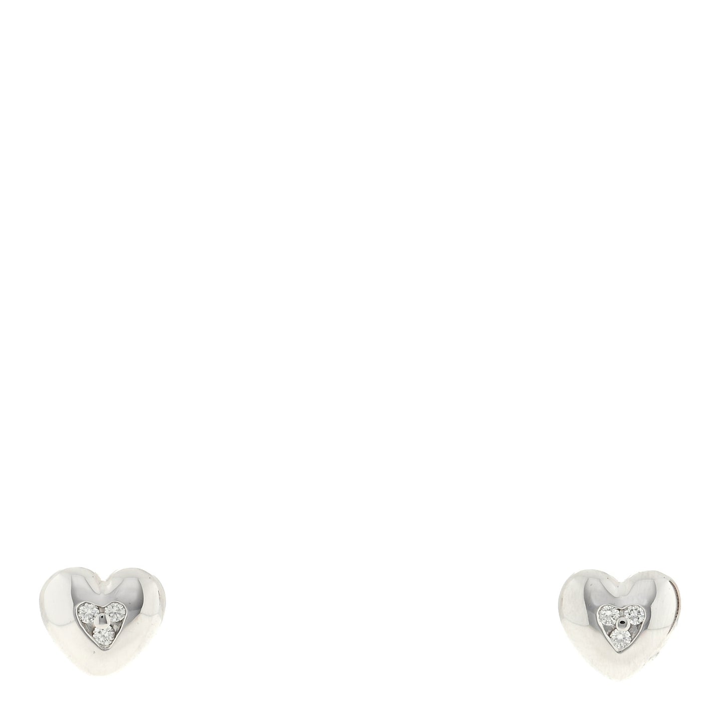 18K White Gold Diamond Heart Stud Earrings