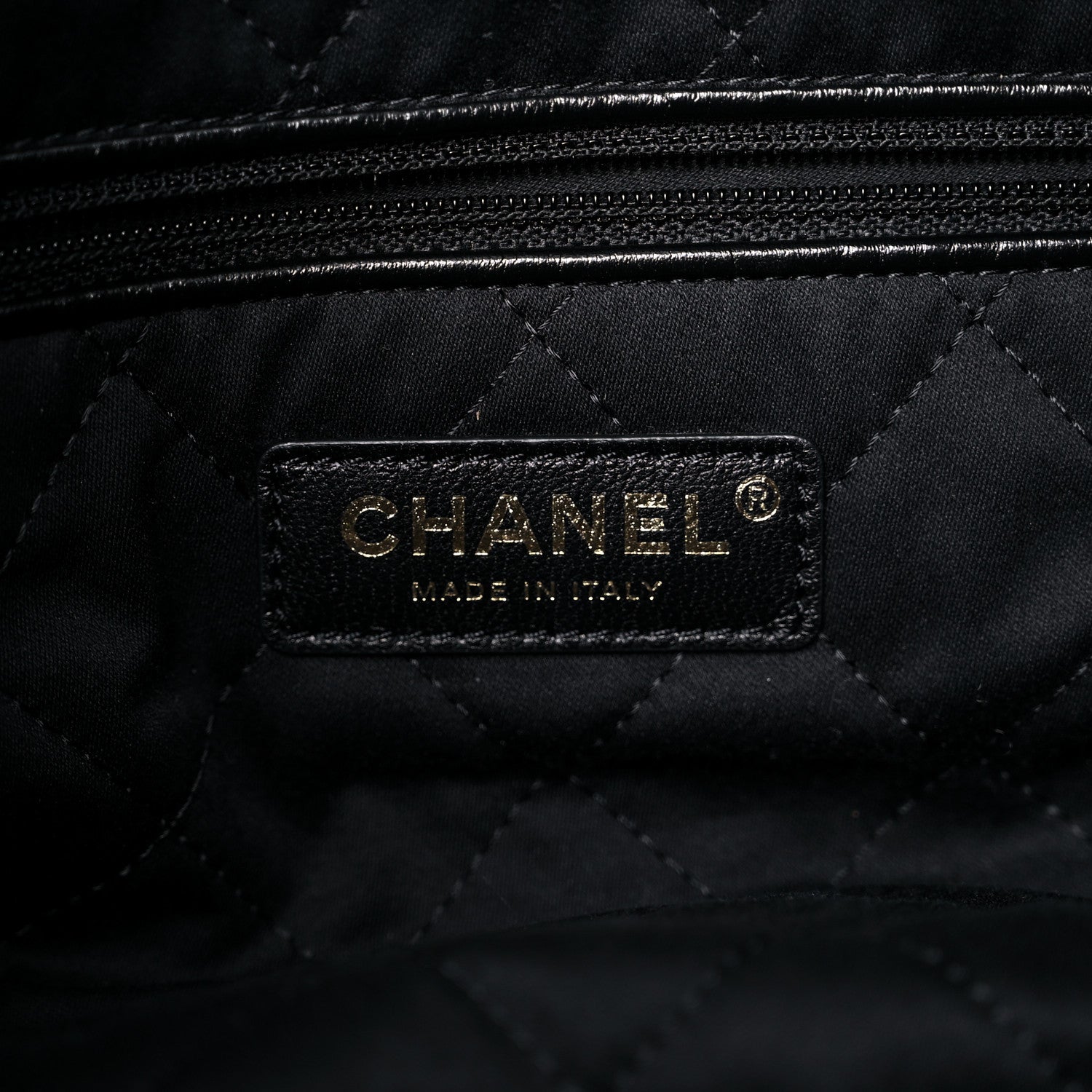 Chanel Shiny Calfskin Quilted Chanel 22 Black 6 of 9