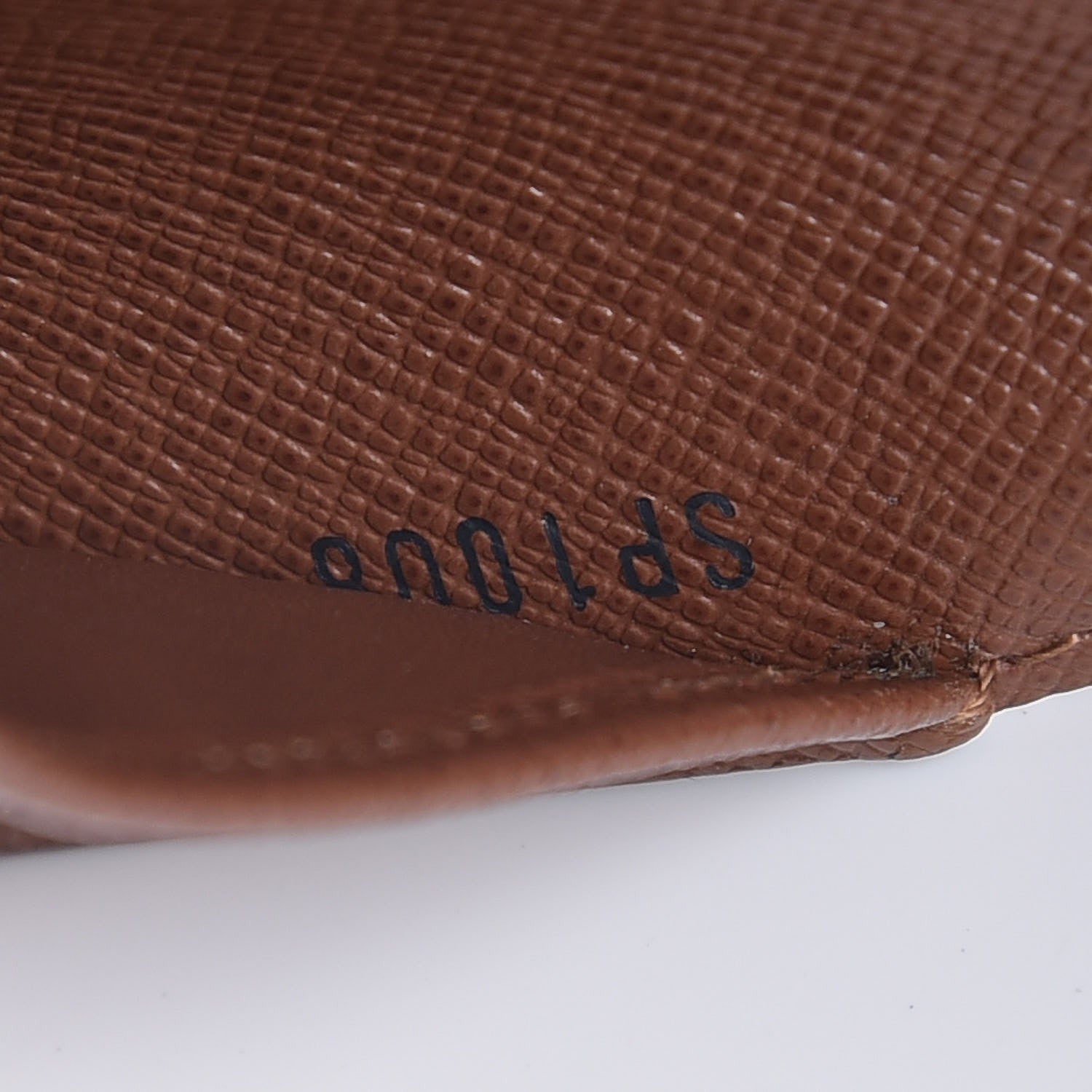 Louis Vuitton Monogram Small Ring Agenda Cover 8 of 8