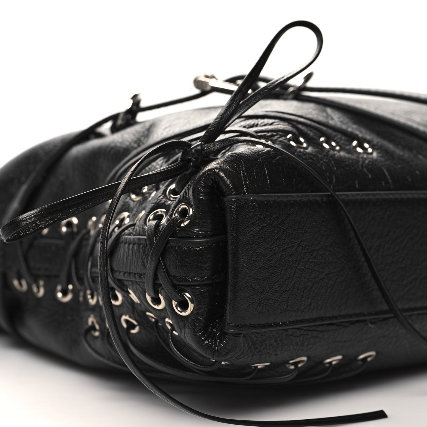 Tumbled Calfskin Corset Medium Voyou Bag Black