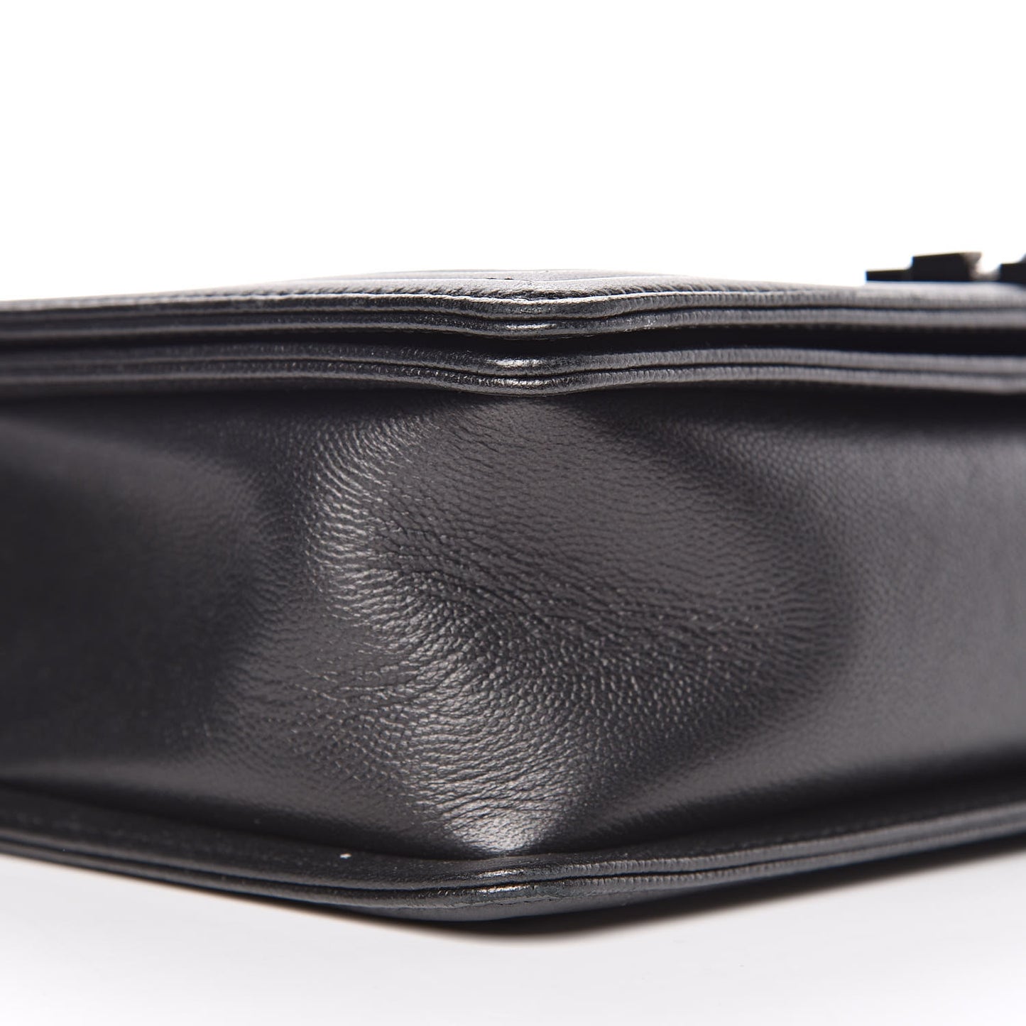 Caviar Quilted New Medium Boy Flap So Black