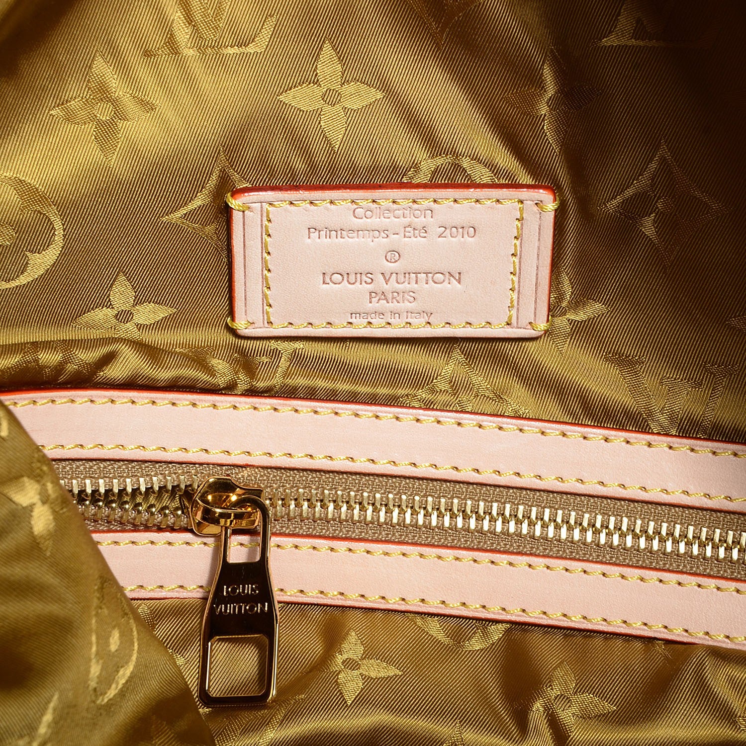 Louis Vuitton Patent Lambskin Raindrop Besace Moka 6 of 7