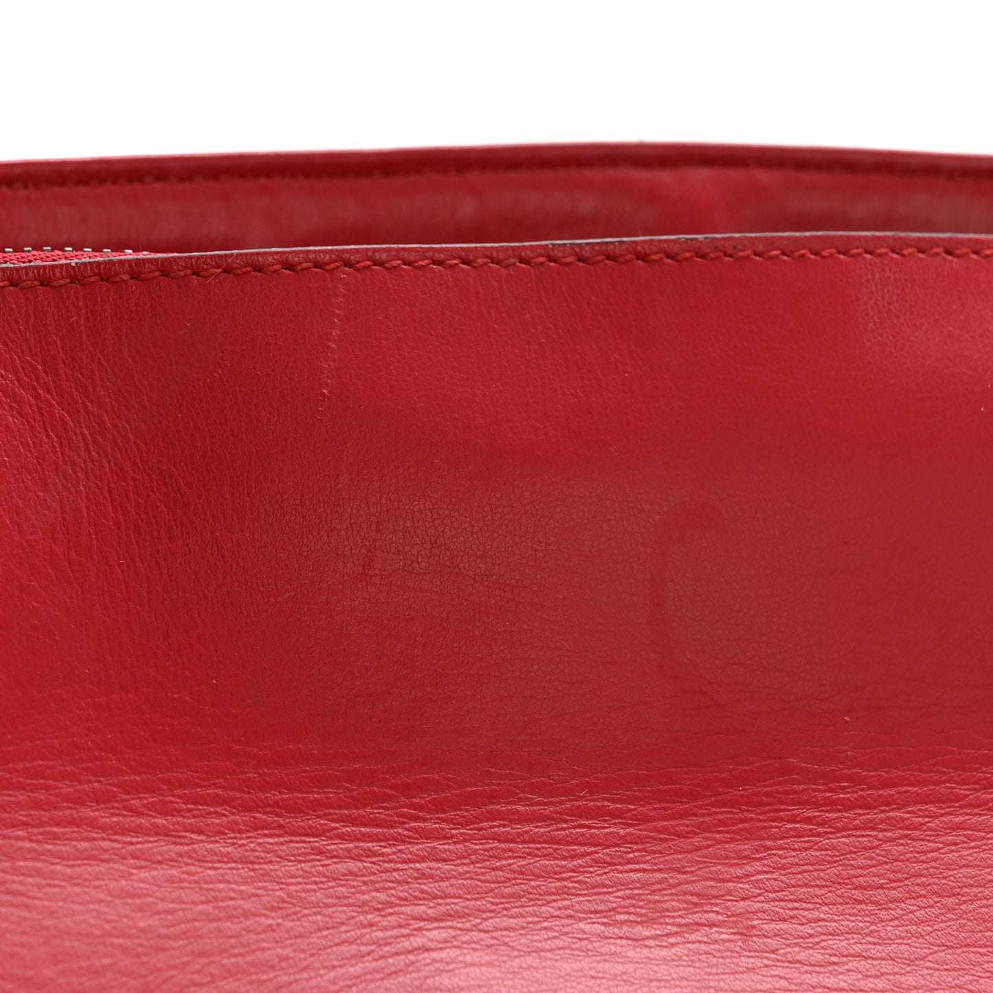 Calfskin Matelasse Small GG Marmont Shoulder Bag Hibiscus Red