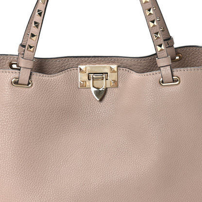 Valentino Garavani Pebbled Calfskin Medium Rockstud Tote Poudre 7 of 9