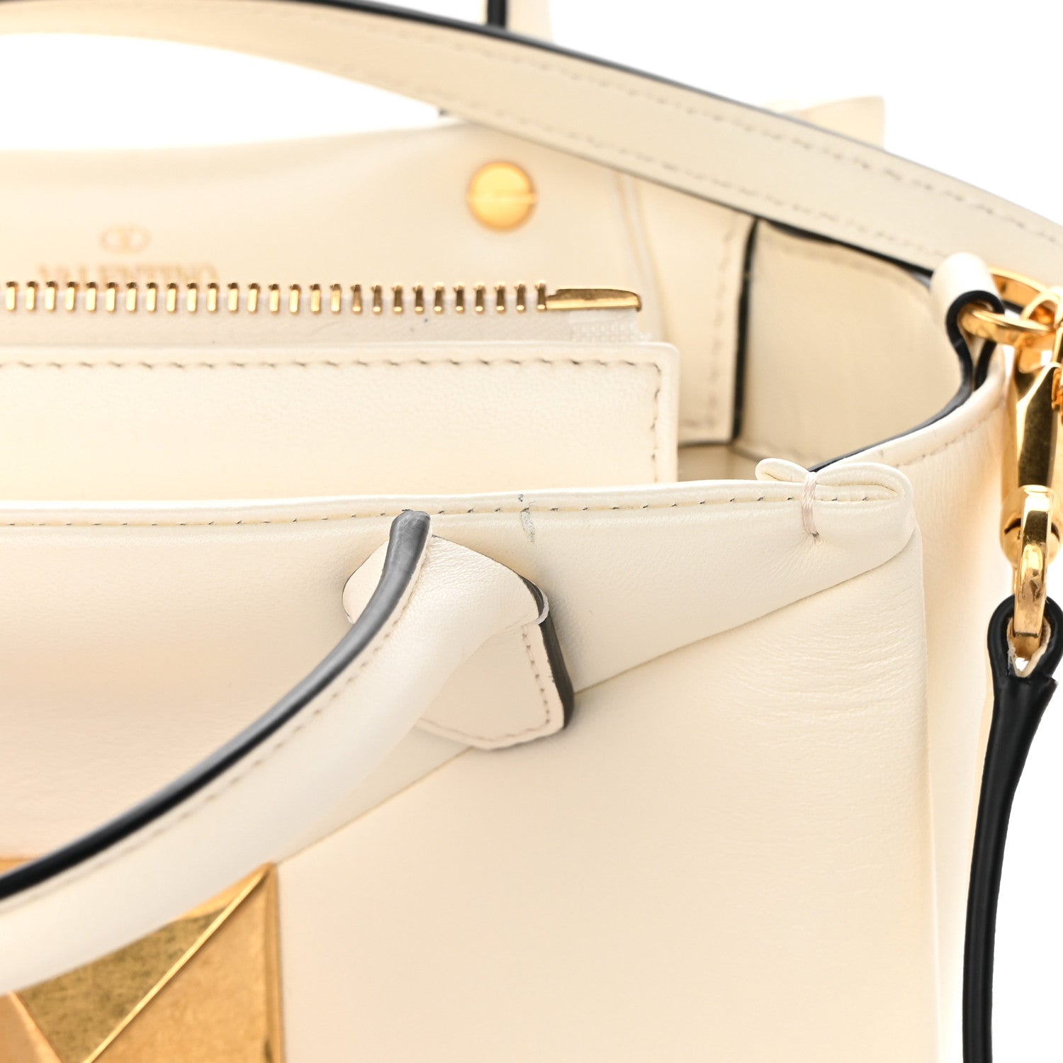 Valentino Garavani Nappa Small One Stud Handbag Ivory 11 of 11