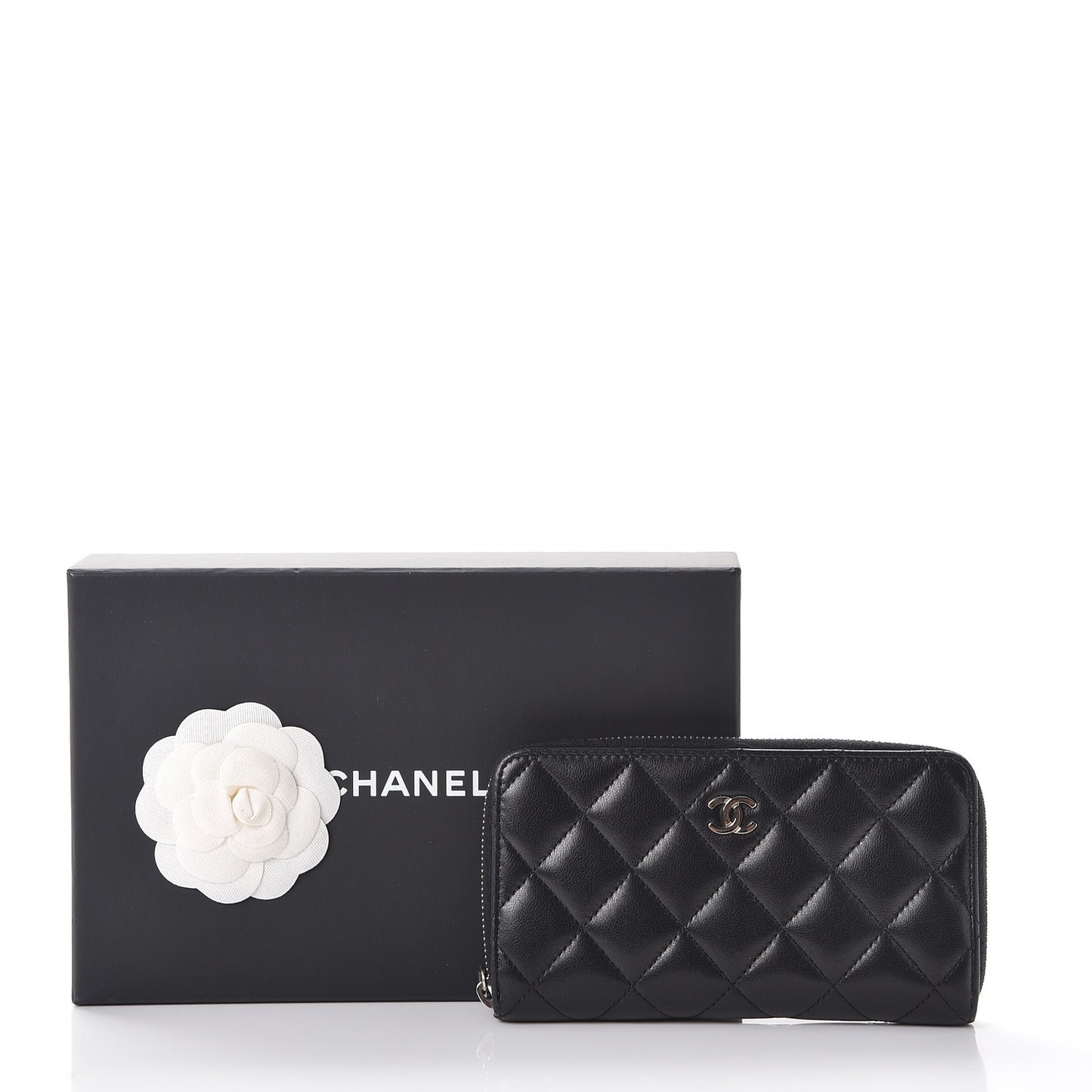 Lambskin Quilted Large Gusset Zip Around Wallet Black