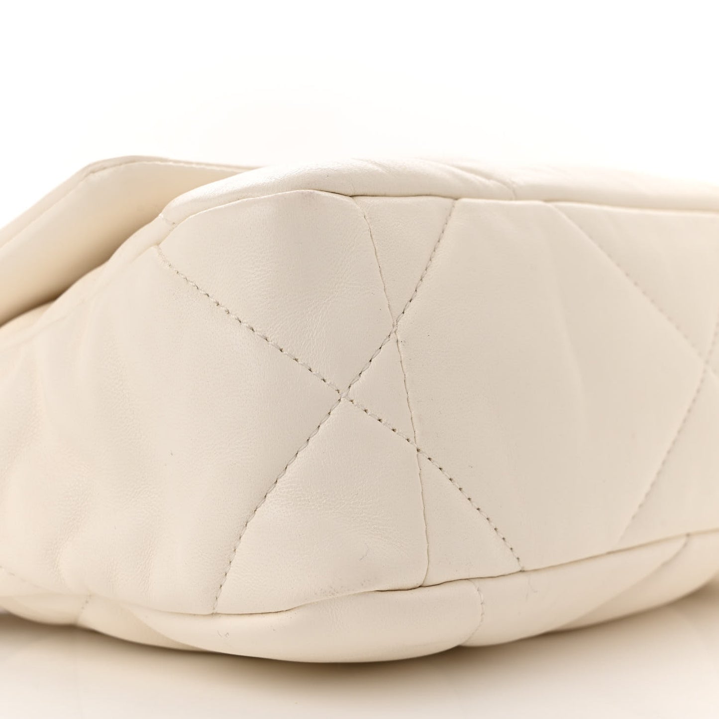 Goatskin Quilted Medium Chanel 19 Flap White
