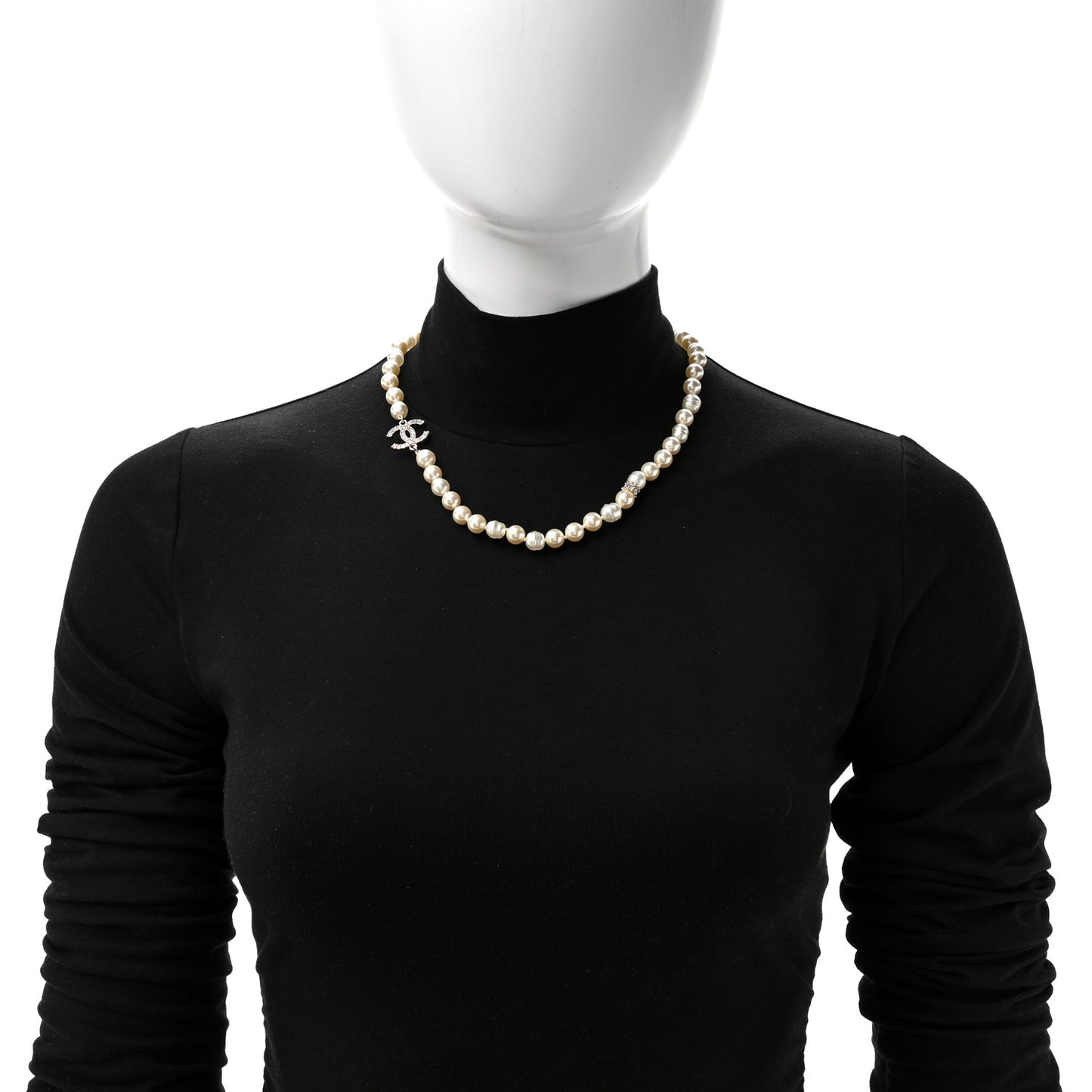 Pearl Crystal CC Short Necklace Gold White