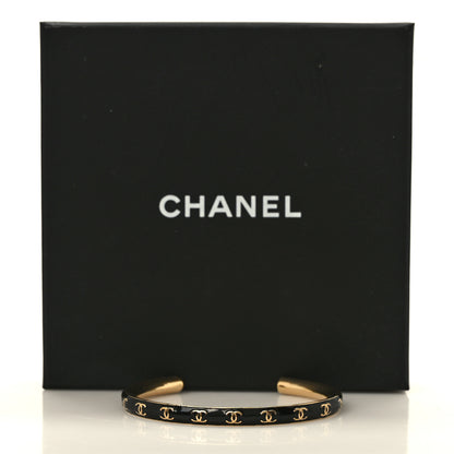 Chanel Enamel CC Bangle M Black Gold 3 of 4
