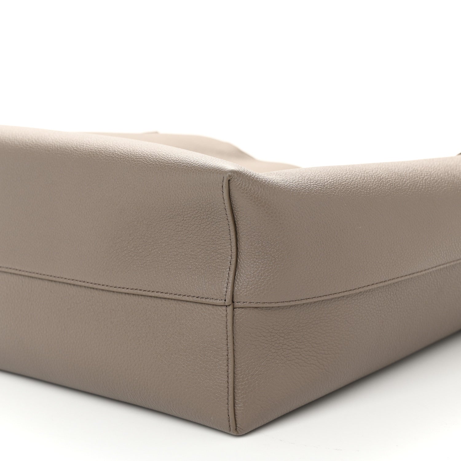 Celine Grained Calfskin Triomphe Medium Cabas Anais Pebble 10 of 11